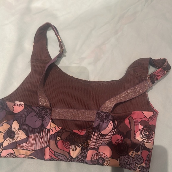 Nike Multicolor Floral Sports Bra - Picture 3 of 4
